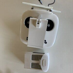 DJI Phantom 4 Drone